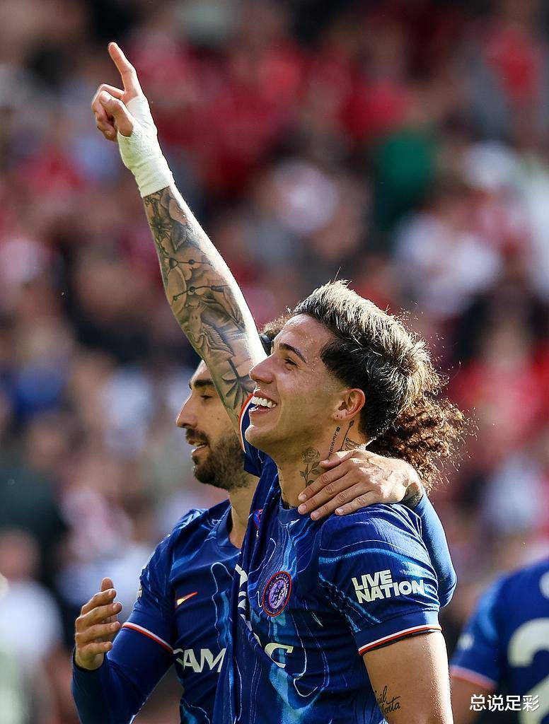 问鼎官网 -包含今晚切尔西防线松动——中超节点到来;话题不断;年轻球员得到机会的词条