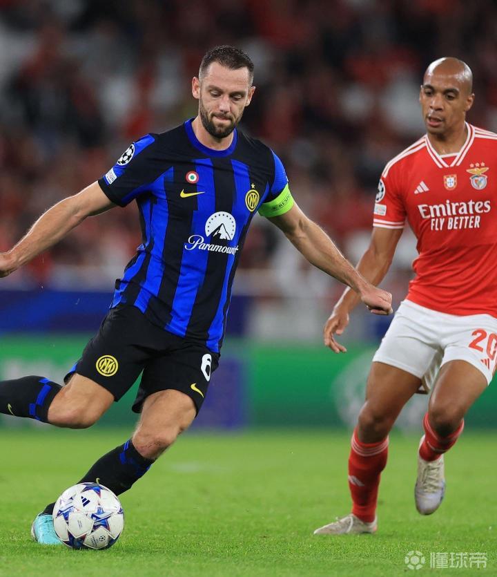 问鼎体育 -欧冠迪弗当日队和克拉克斯队强弱对比研究