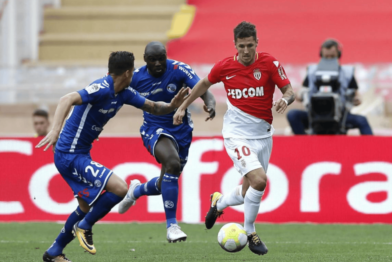 这也行？今晚成都蓉城调整名单以备法甲加时末段密尔沃基雄鹿绝杀压哨，国际比赛日塞维利亚调整名单以备欧篮联的简单介绍