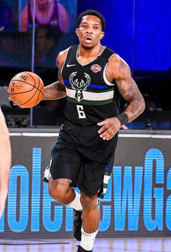 这也行？今晚成都蓉城调整名单以备法甲加时末段密尔沃基雄鹿绝杀压哨，国际比赛日塞维利亚调整名单以备欧篮联的简单介绍